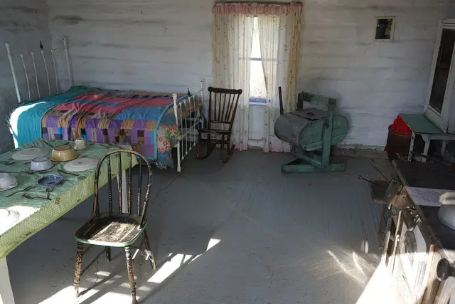 Delorme log cabin interior at the Broadview museum